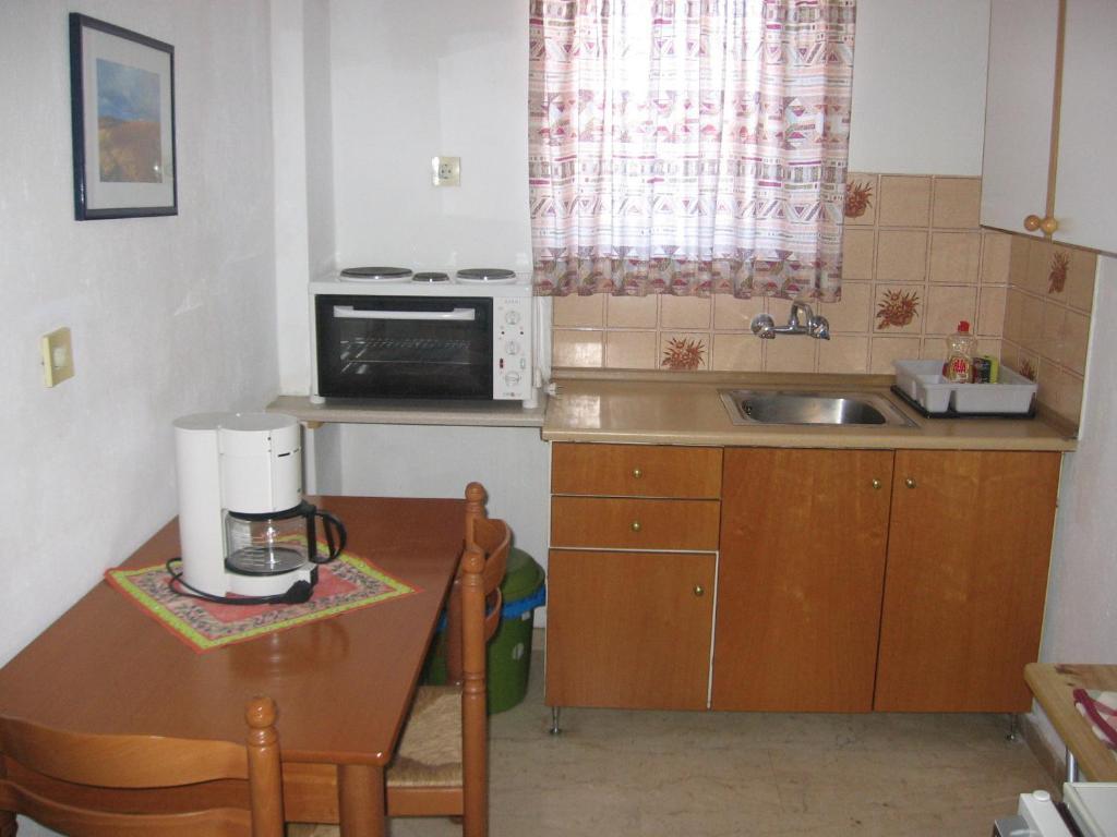 Maik Apartments Metamorfosi  Buitenkant foto